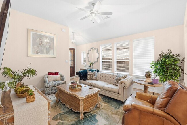 Building Photo - 127 Lukewood Cir