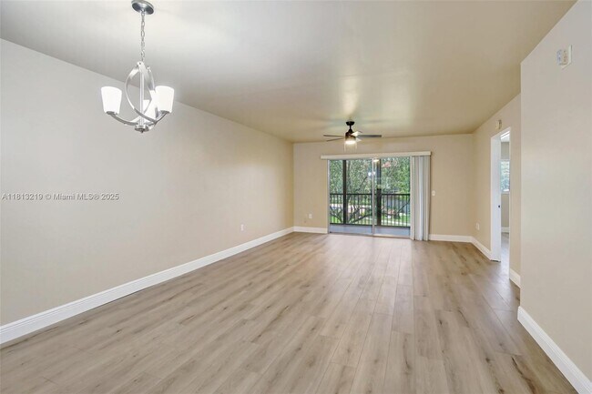 Building Photo - 12651 SW 16th Ct