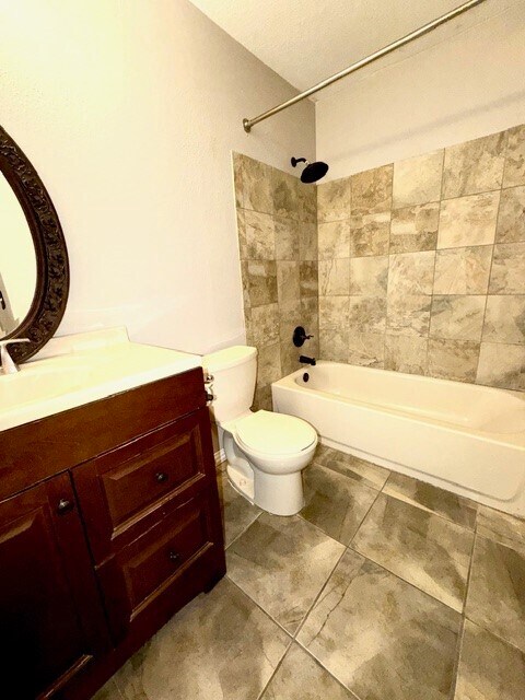 Building Photo - 1827 Polley Ct