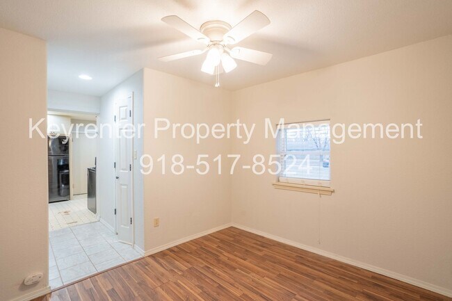 Building Photo - S Joplin Ave Triplex