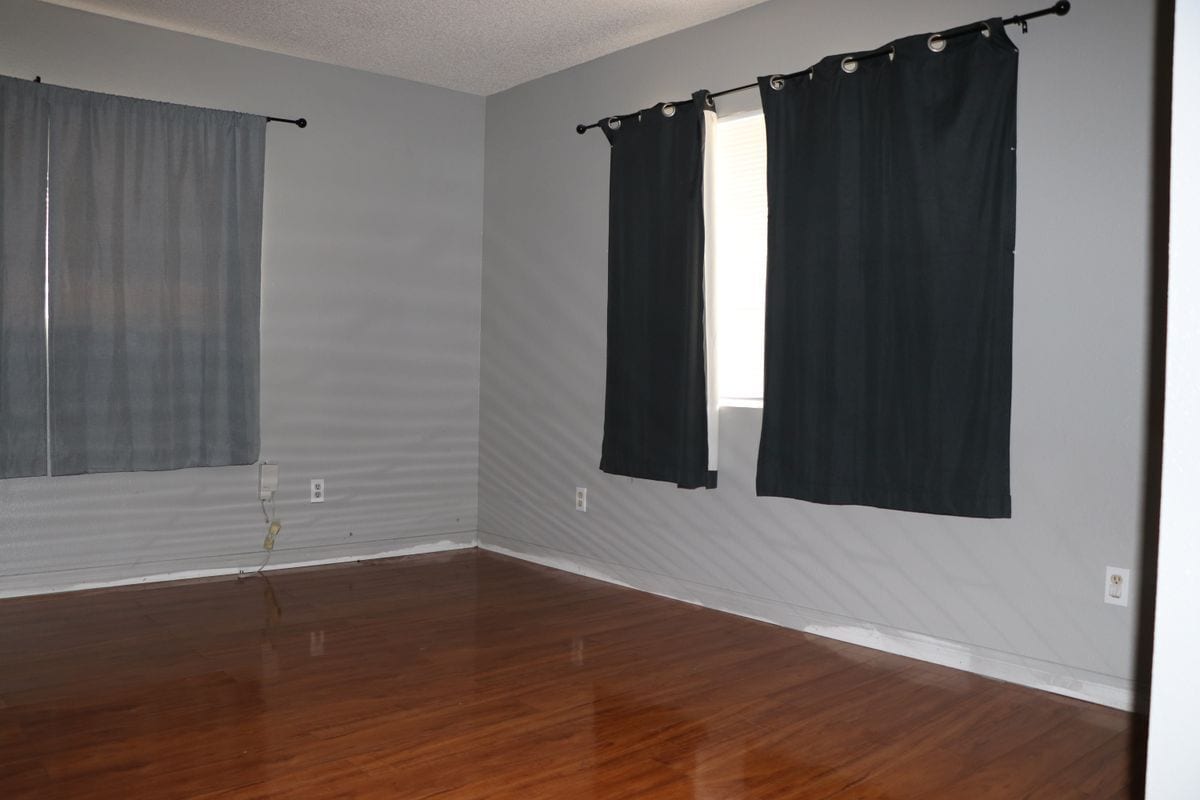 Building Photo - 7864 Newhall Ave