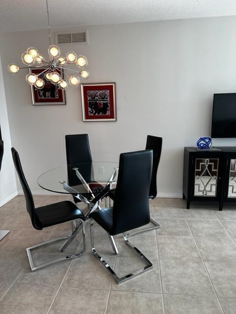 Building Photo - 625 Casa Loma Blvd