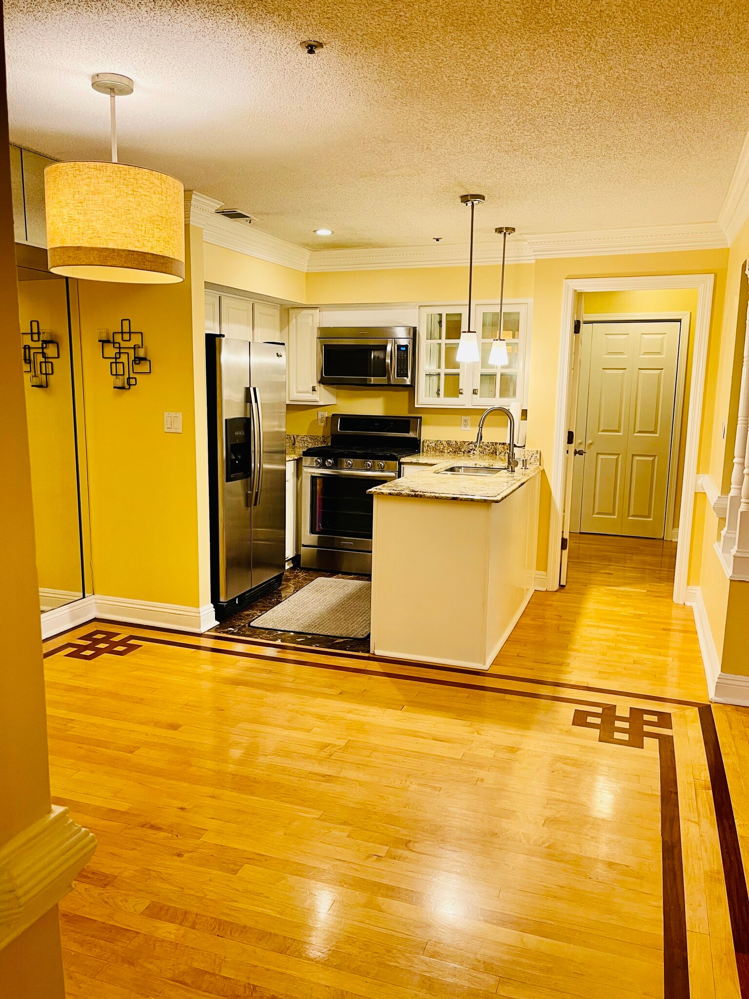 Building Photo - 247 Cobblestone Trl