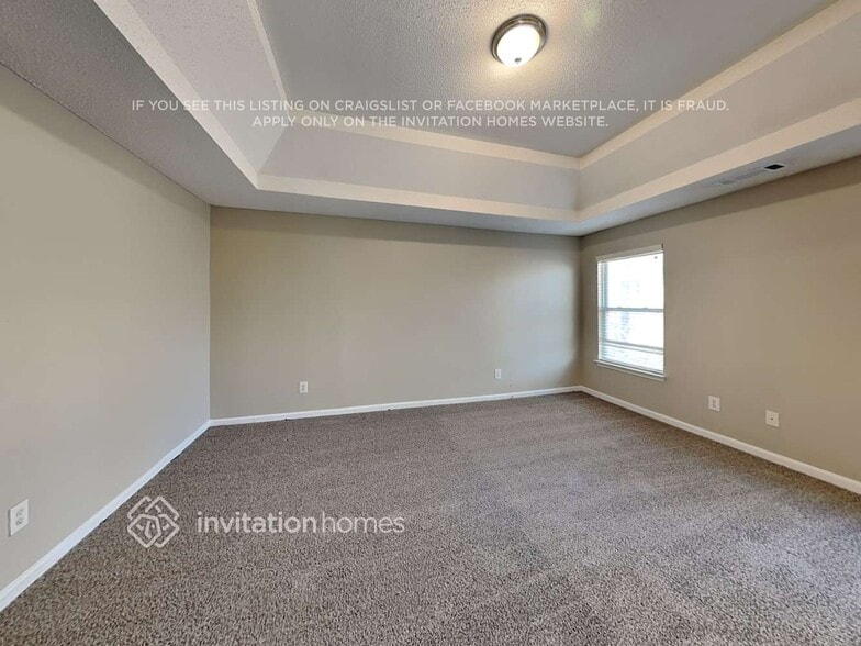 Building Photo - 215 Marriott Dr