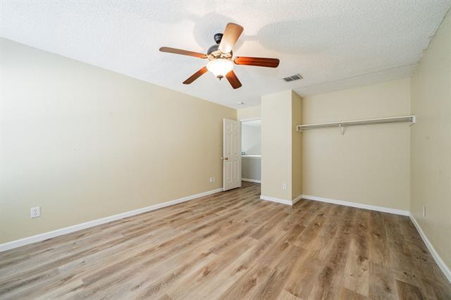 Building Photo - 2001 Barton Springs Dr