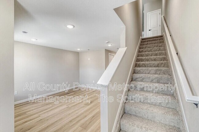 Building Photo - 15312 W 69th Dr