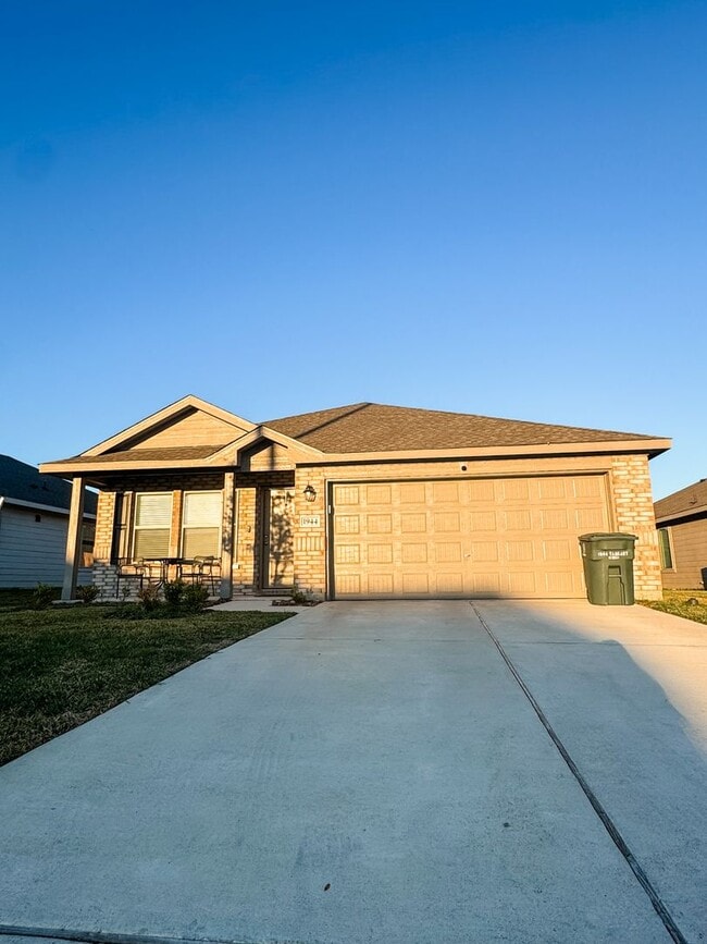 Building Photo - NEW HOME IN PLEASANT HILL AVAILABLE FOR DECEMBER MOVE IN!