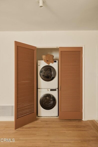 Building Photo - 6002 Springvale Dr