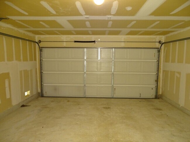 Building Photo - 3317 Orth Ave