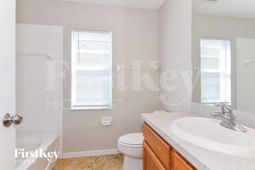 Building Photo - 6931 Waterbrook Ct