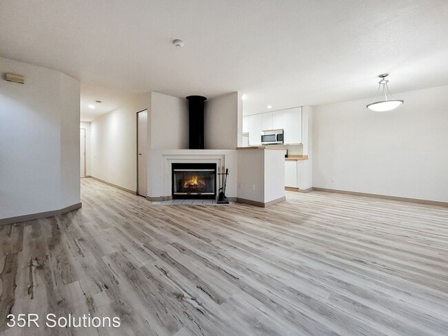 Building Photo - 3 br, 2.5 bath House - 26261 114th Lane SE