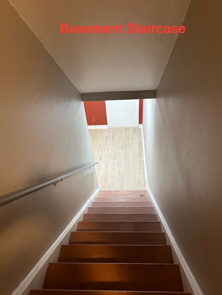 Building Photo - 271 Danny Ln