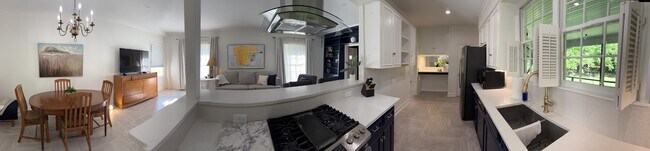Building Photo - 1410 Forsythe Ave