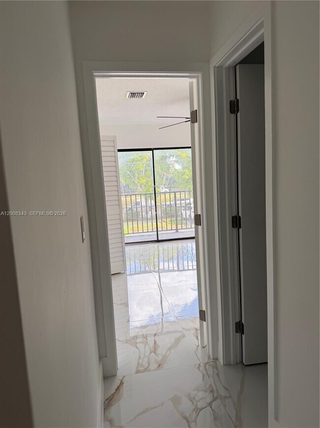 Building Photo - 2669 W 52nd St