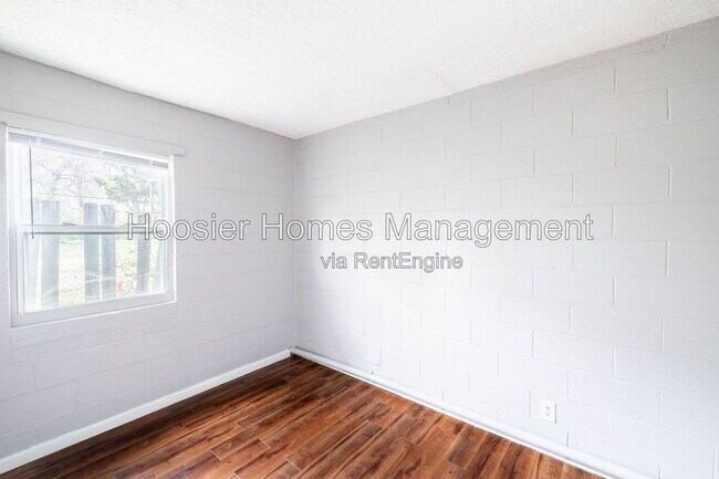 Building Photo - 1254 W 23rd St