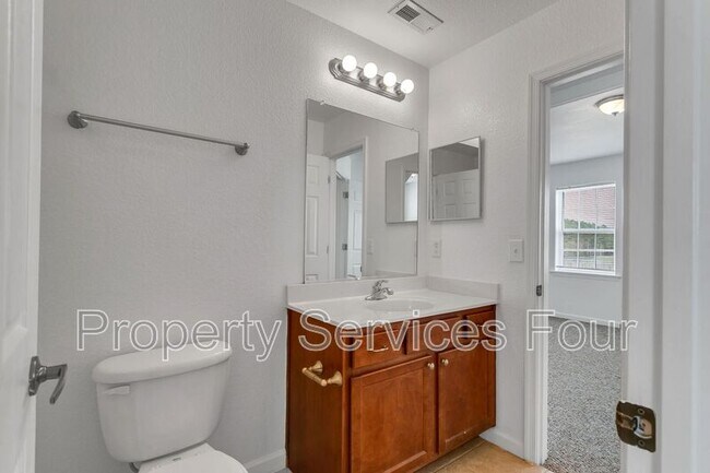 Building Photo - 234 Moyock Landing Dr