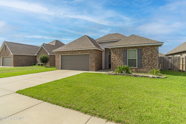 Building Photo - 110 Gentle Cres Ln