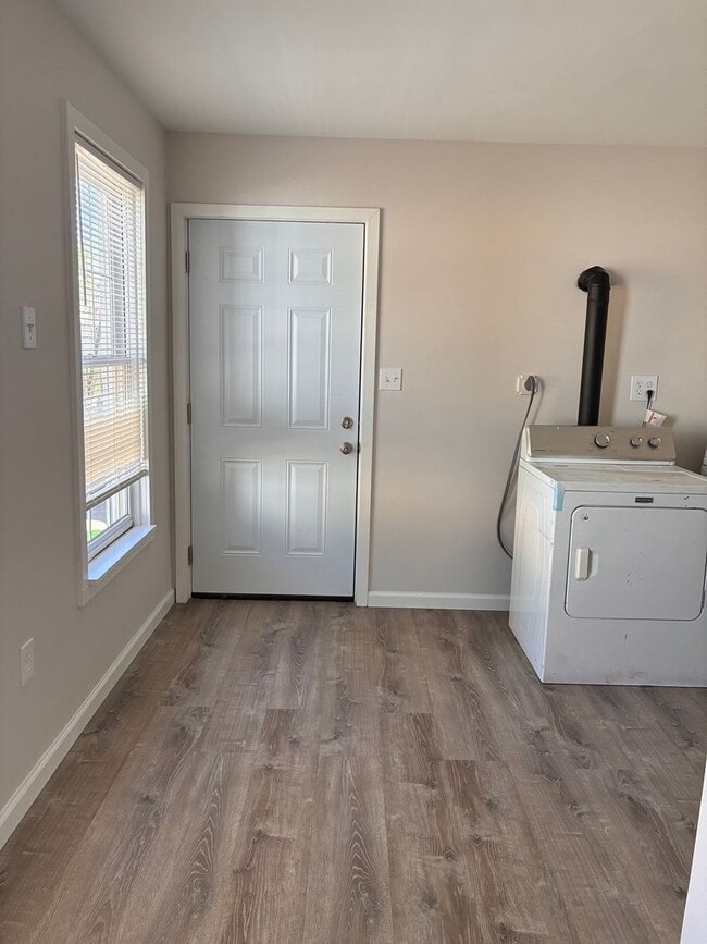 Building Photo - Beautifully Updated 4-bedroom Home in Edgewood, MD