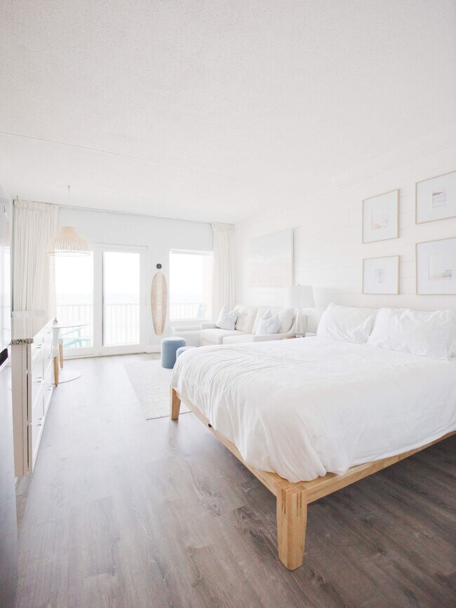 Building Photo - 703 Ocean Blvd