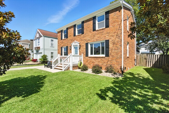 Building Photo - 6314 Richmond Pl