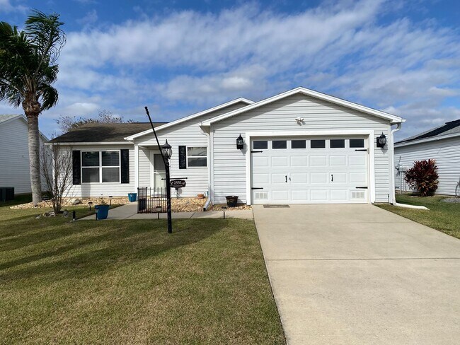 Building Photo - SEASONAL RENTAL or ANNUAL LEASE in The Village of Duval 2 Beds, 2 Bath + den home, Pets OK.