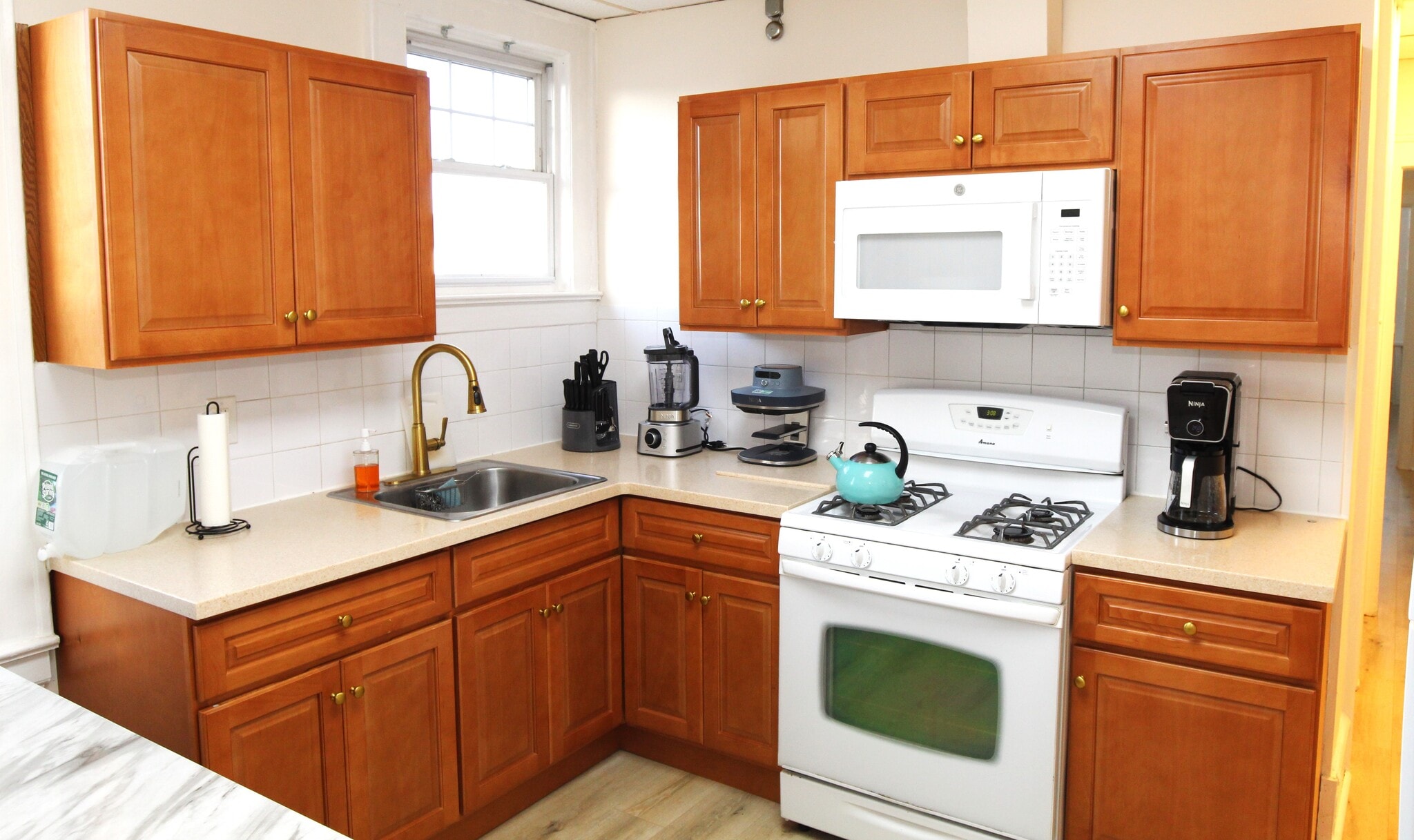 Building Photo - 24 Rutland Ave