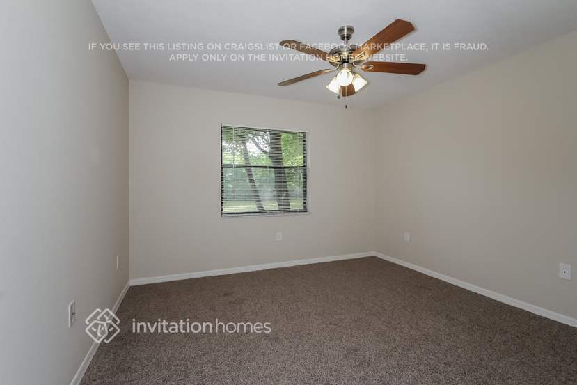 Building Photo - 8907 68th Ave E