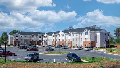Building Photo - Landon Greene