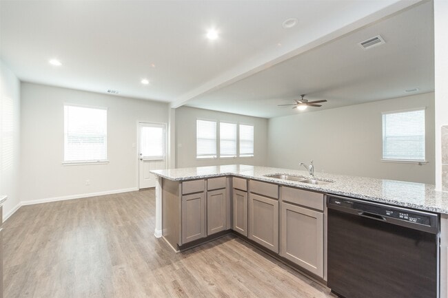 Building Photo - 3026 Orchid Ranch Dr