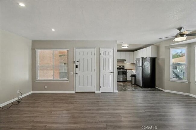 Building Photo - 3234 Kenhill Dr