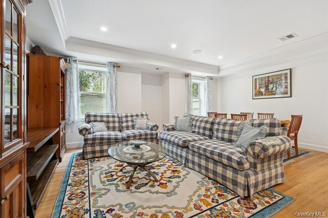 Building Photo - 15 Carter Rd