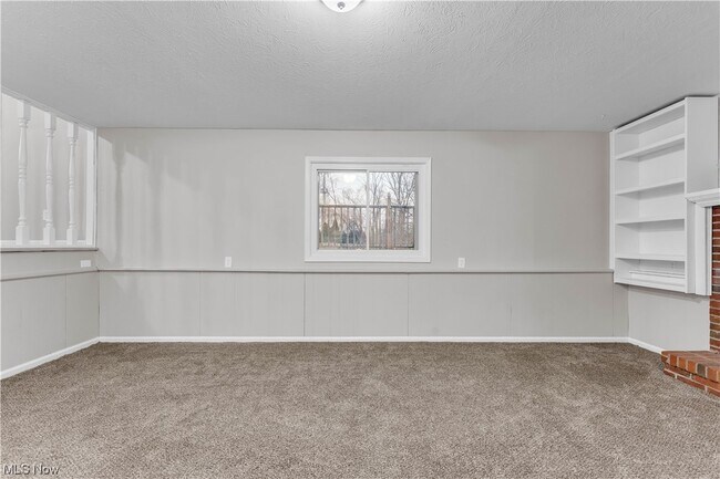 Building Photo - 17575 Howe Rd