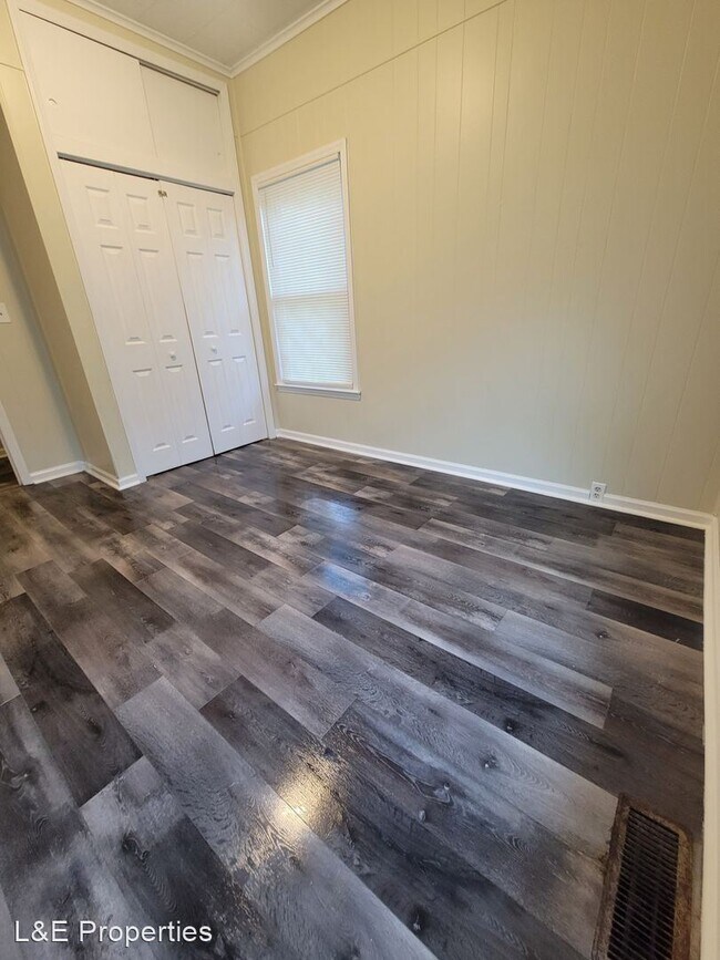 Building Photo - 3 br, 1 bath House - 12715 Moores Chapel Road