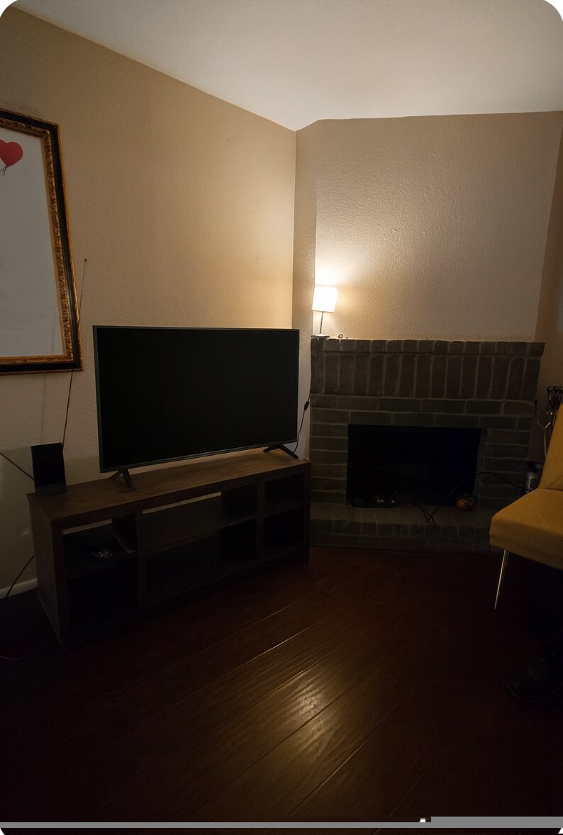 Building Photo - 9000 Bissonnet St