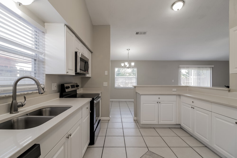 Building Photo - 5437 Wauchula Ct