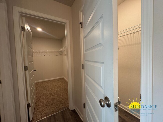 Building Photo - Beautiful 4 Bedroom Home in South Crestview!