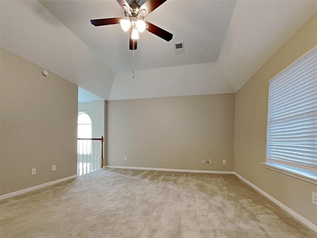 Building Photo - 9518 Cane Creek Dr
