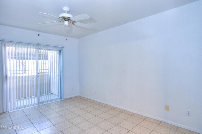Building Photo - 10410 N Cave Creek Rd