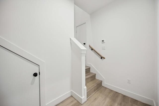 Building Photo - 413 E 13th St