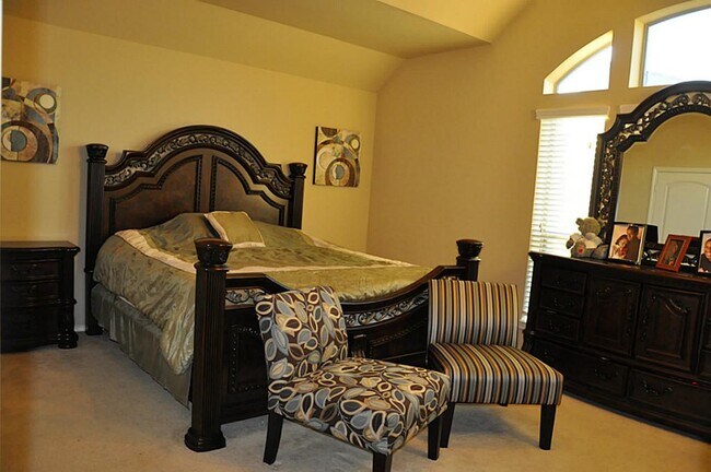 Building Photo - 13119 Sweetgum Shores Dr