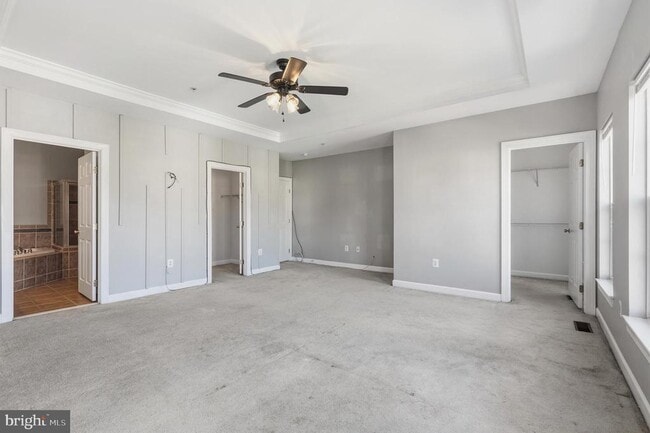 Building Photo - 325 Munahan Cir