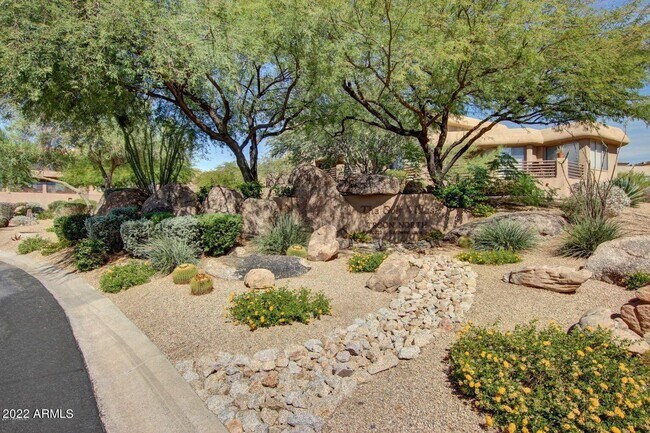 Building Photo - 10222 E Southwind Ln