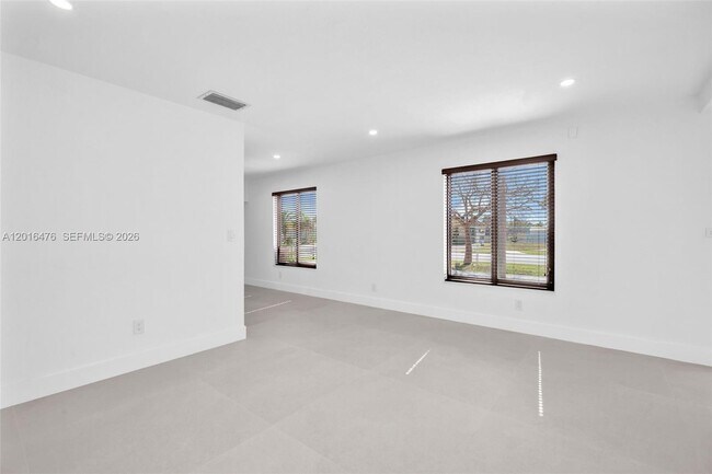 Building Photo - 17911 NW 82nd Ave