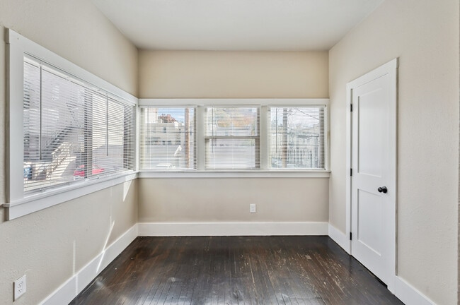 Building Photo - 718 N Grant St