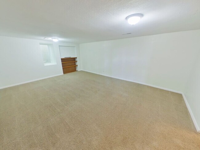 Building Photo - 3BR Andover Home for Rent