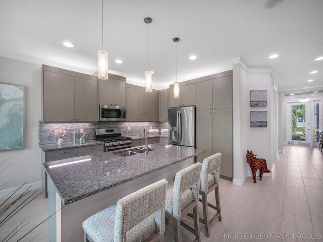 Building Photo - 10748 SW Matisse Ln