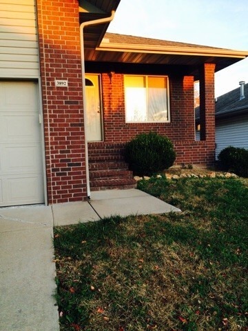 Building Photo - 3892 S Timbercreek Ave