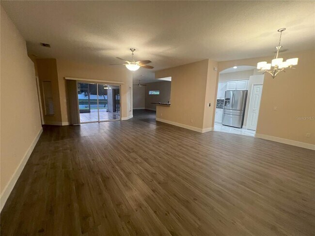 Building Photo - 1066 Whitegate Ct
