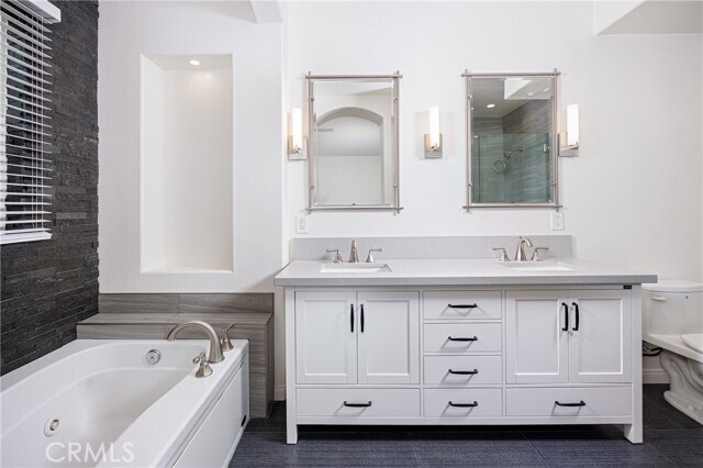 Building Photo - 6254 Seabourne Dr