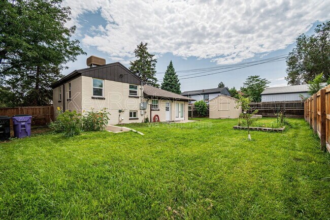 Building Photo - 201 S Meade St